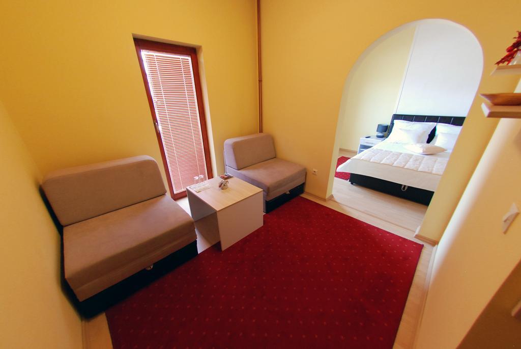 Hotel Arizona Sarajevo Lukavica Exteriér fotografie