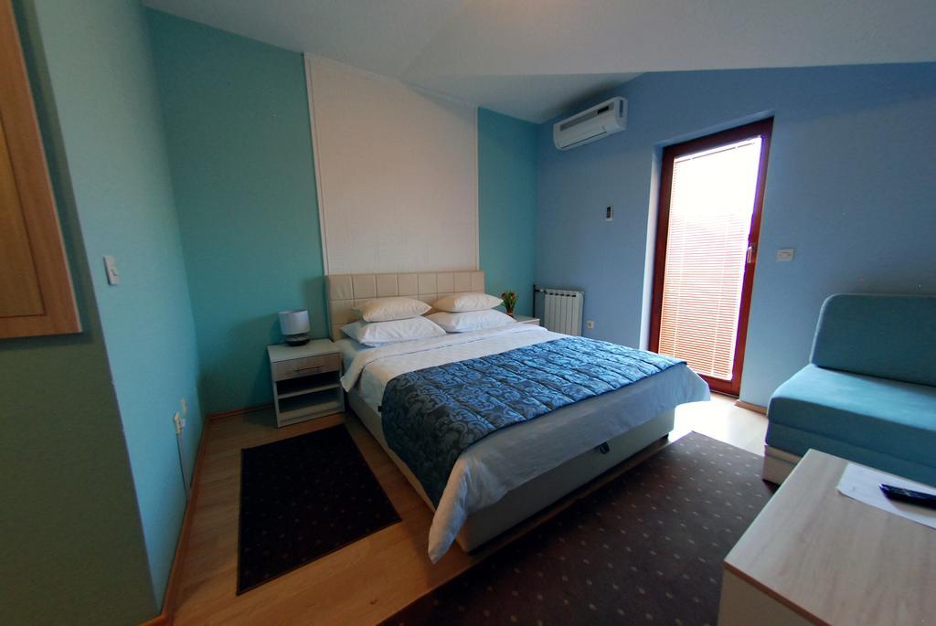Hotel Arizona Sarajevo Lukavica Exteriér fotografie