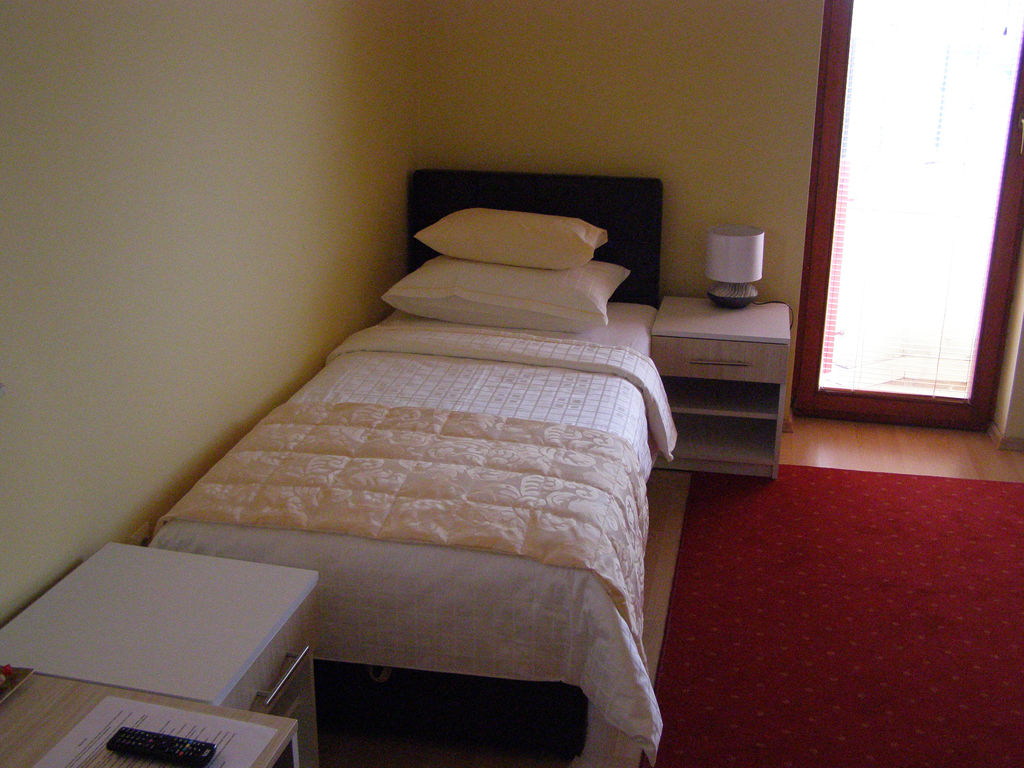 Hotel Arizona Sarajevo Lukavica Exteriér fotografie