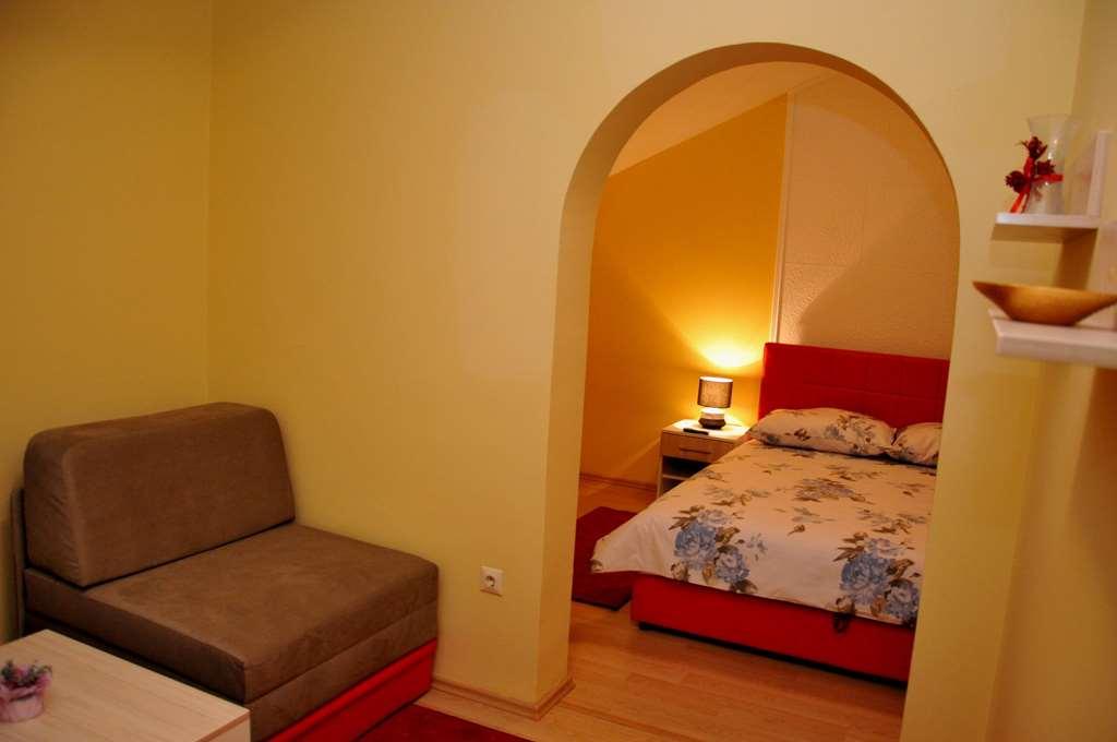 Hotel Arizona Sarajevo Lukavica Pokoj fotografie